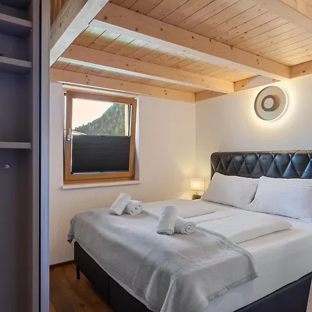 Wirklich Wunderbar * لوتاش